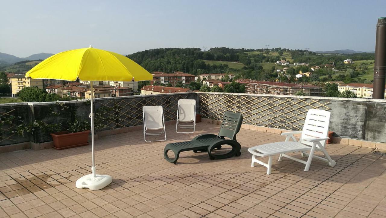 Attico A Barberino Di Mugello Appartement Buitenkant foto